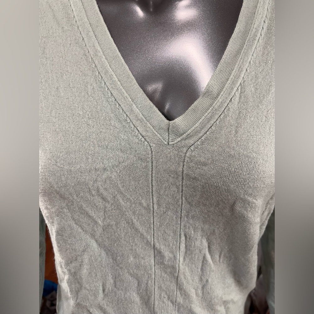 Banana Republic Merino Wool V-Neck Pastel Teal Sweater